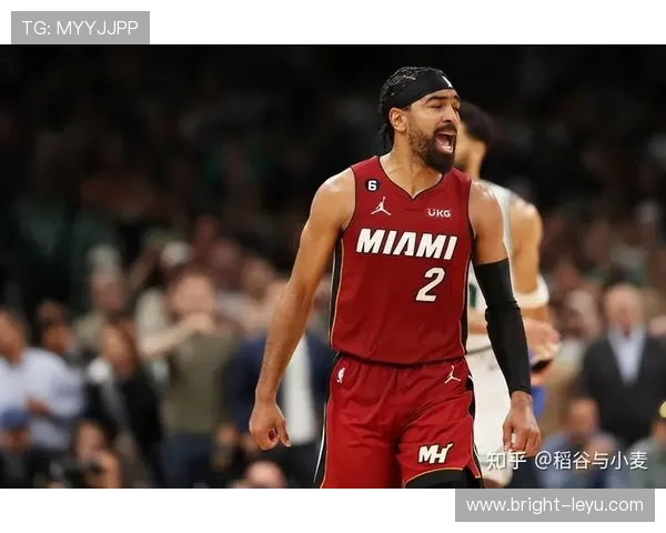 扎伊恩多次利用内线强突拉开差距 提升球队关键时刻得分效率