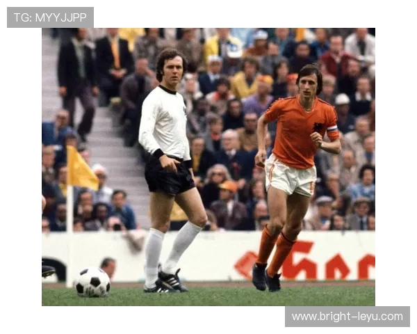 梅西与克鲁伊夫：不同时代攻击核心的效率与参与度对比分析