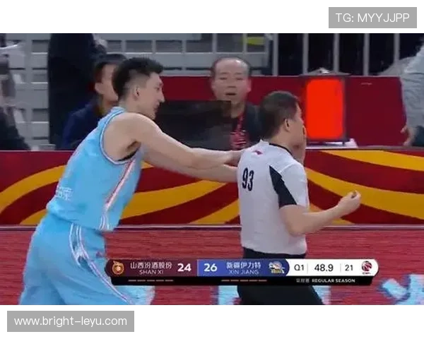 场上不可抗力中断比赛，裁判规则如何保障公平判罚？